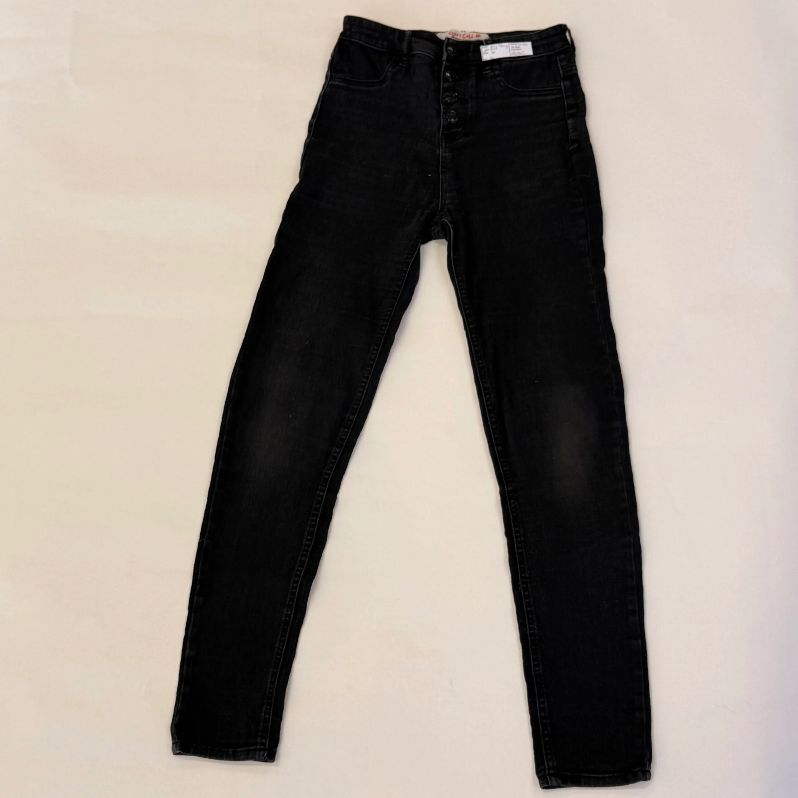 Jean Noir Taille 34 à 7€