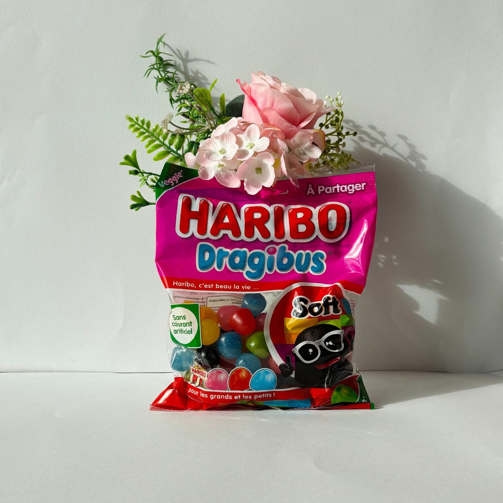 * Haribo dragibus 2€