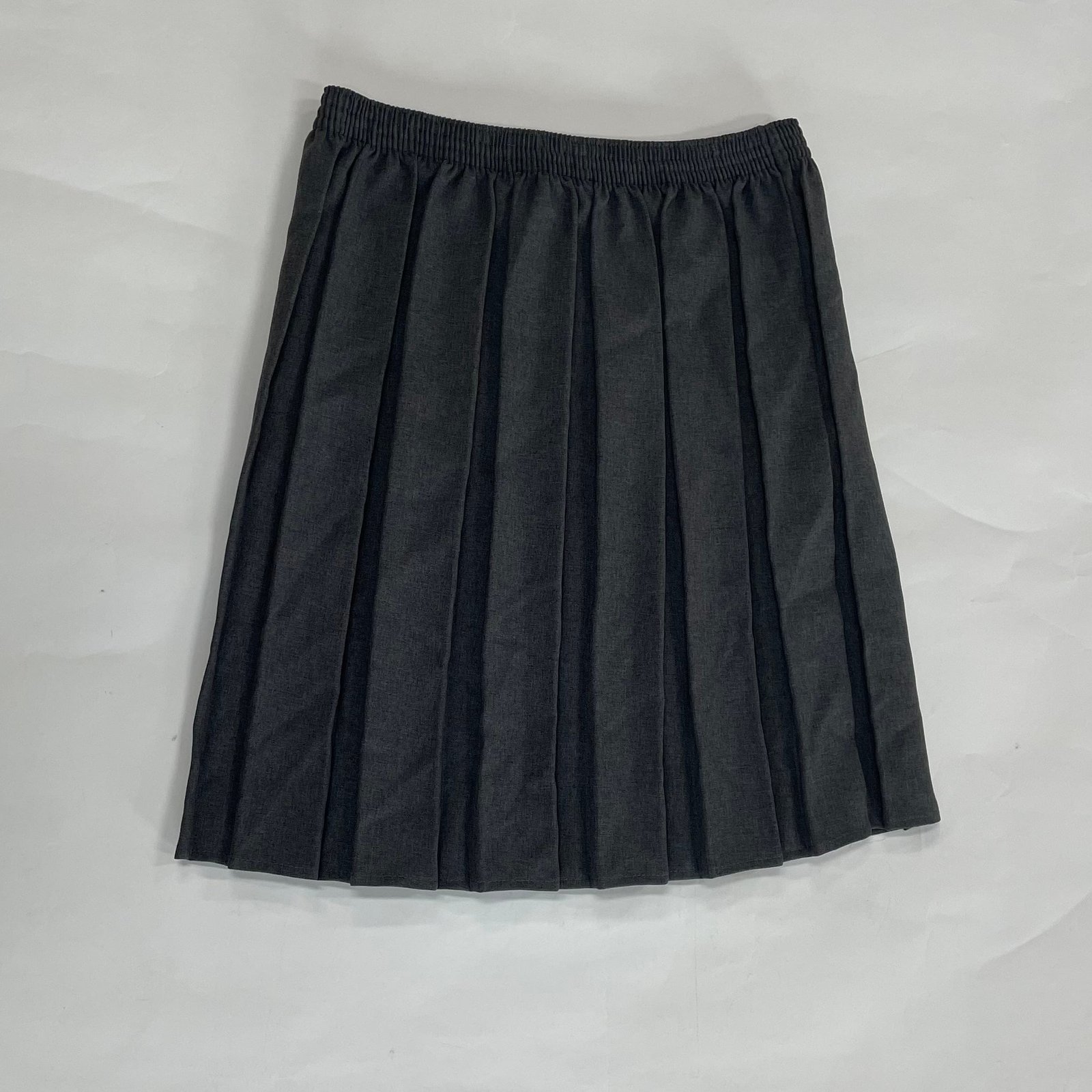 * Jupe noire Taille 14ans