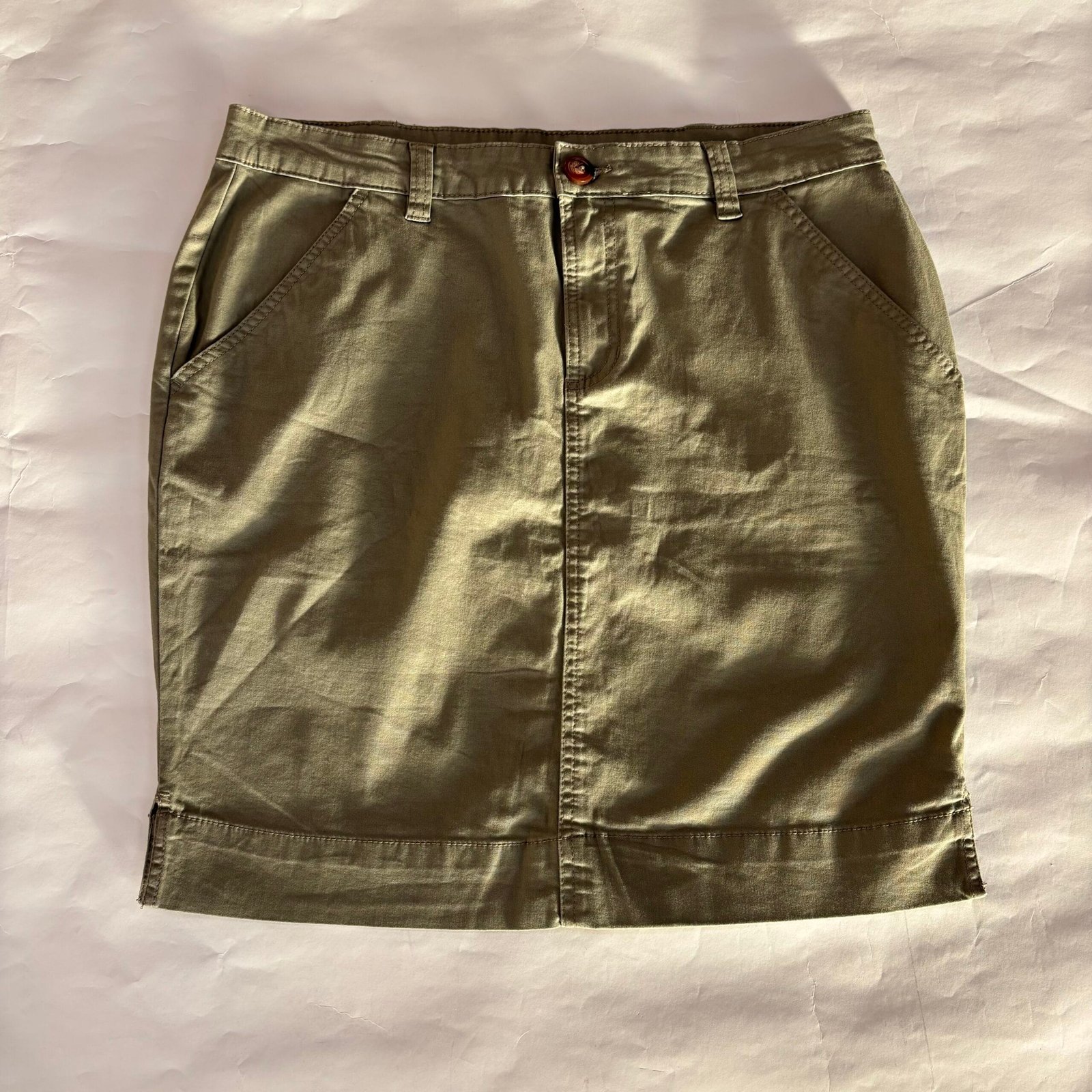 * Jupe vert kaki T38